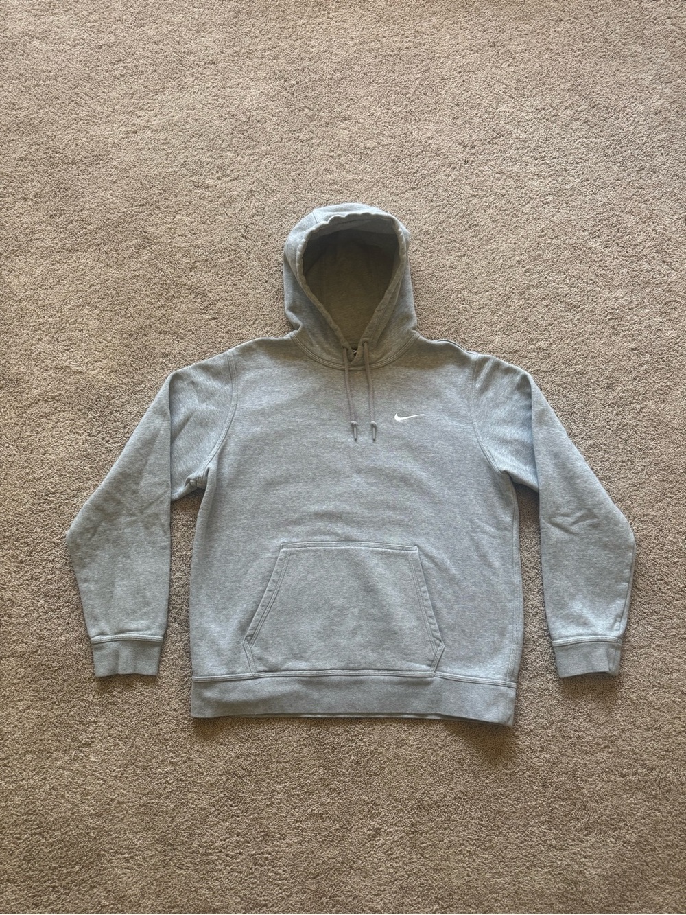 Men’s Large Y2K Grey Essential Nike Pullover Hoodie, Amazing Condition, 2006